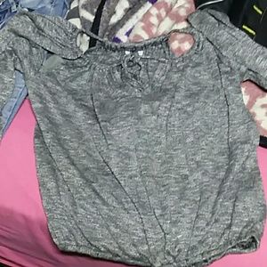 Grey long sleeve shirt